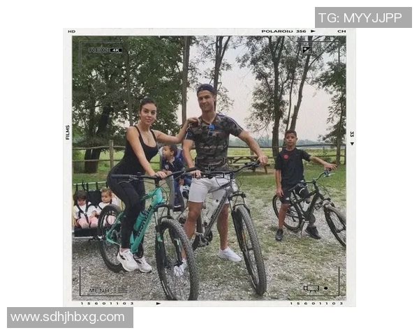 足球明星与普通父母带娃儿女的不同之处与育儿理念探讨